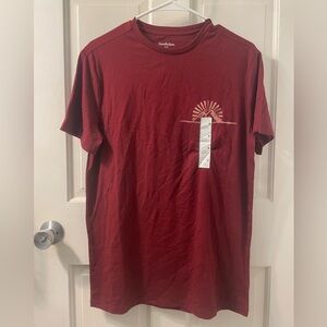 M Red Goodfellow & Co Mountain T-Shirt (Brand New)
